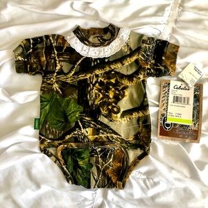 NWT camo 3M baby onesie